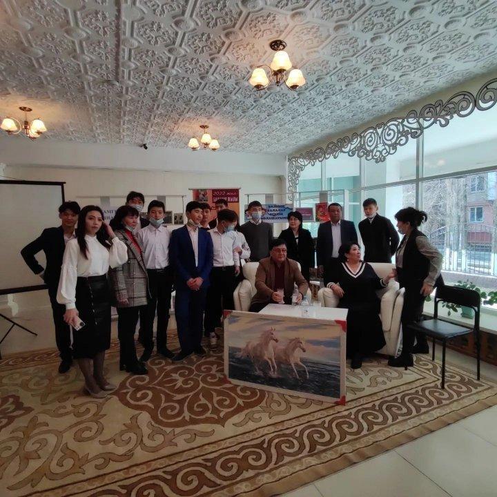 Абай атындағы орталық кітапханасында жергілікті қаламгер, Қазақстанның еңбек сіңірген қайраткері, жазушы Көсемәлі Сәттібайұлымен "Қаламы төселген қаламгер" атты кездесу кеші ұйымдастырылды.