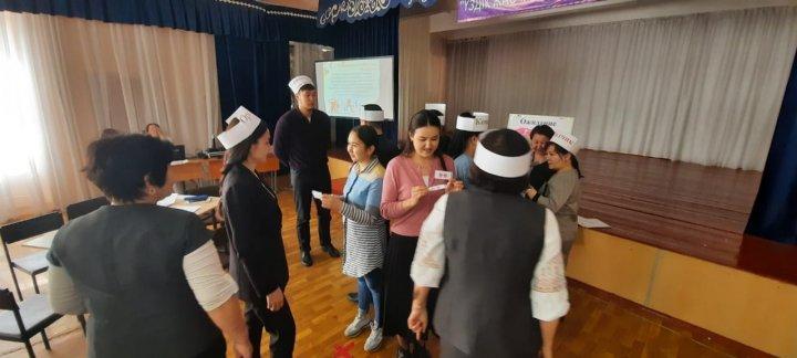 Сәуір айының 1-нен бастап бастауыш сыныптардың айлығы басталды. Бүгін зерттеуші мамандарымыз А.Меркимбекова, А.Абдрахманова, А.Тауелбековалар  өз іс-тәжірибесімен семинарда бөлісуде. Ашық сабақтары дүйсенбіден басталады.