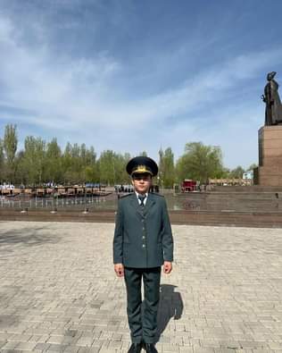 Жамбыл облысы бойынша орта білім беру мектептері арасында әскери саптық дайындық және саптық ән айту бойынша өткен жарыстан 39 Бригадасы жүлделі 🥈орынмен марапатталды. Құтты болсын 👍👍 жетекшісі Мұхтарұлы Нұрсұлтан