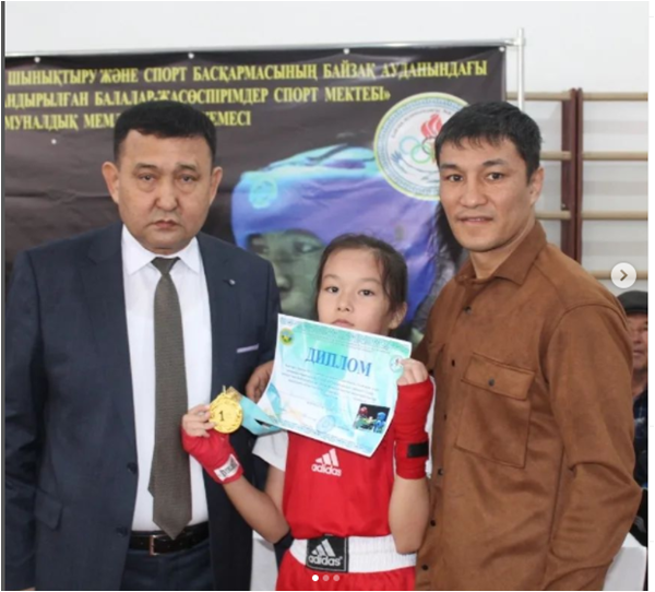 4 "А" сынып оқушысы Олжабай Айша бокстан облыстық ашық турнирде 1 орын иеленді .